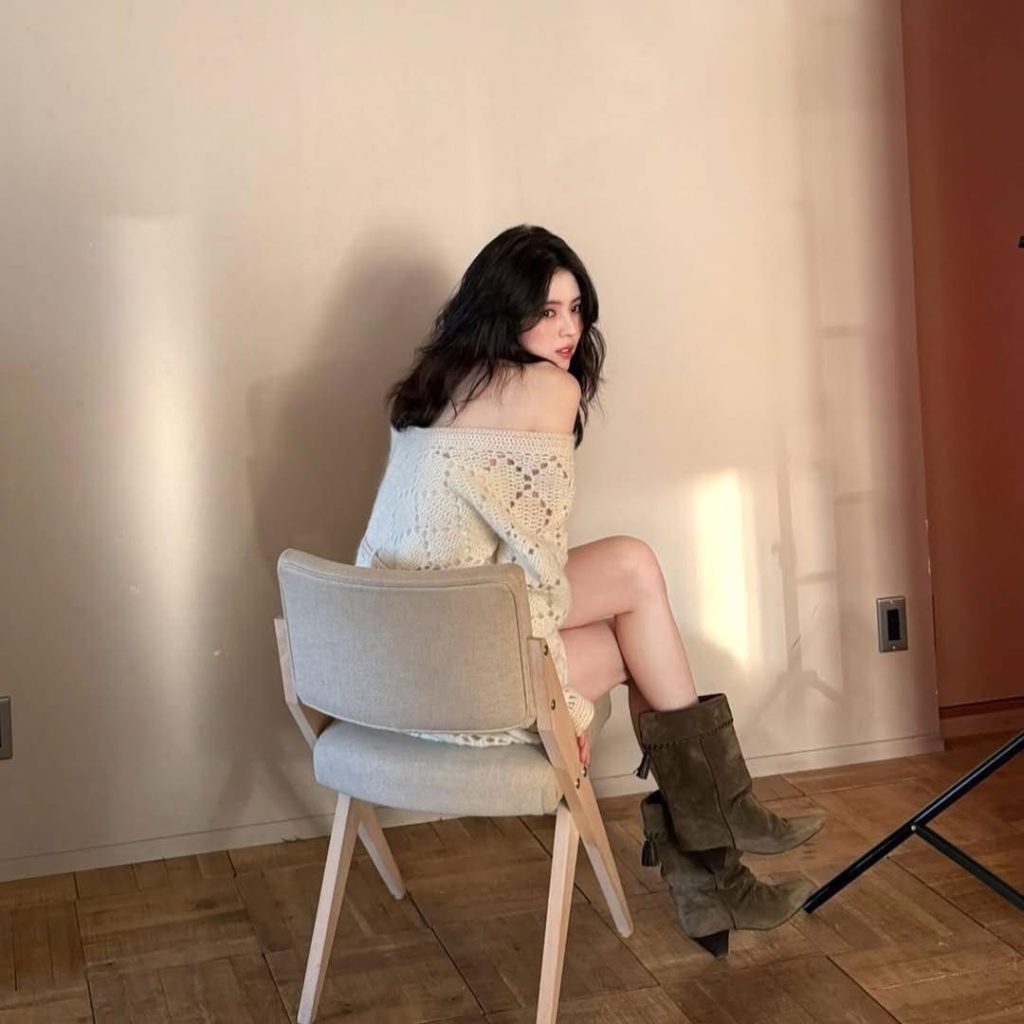 %E9%9F%93%E9%9F%B6%E7%A6%A7%E5%9C%A8Dior00003 1024x1024 1