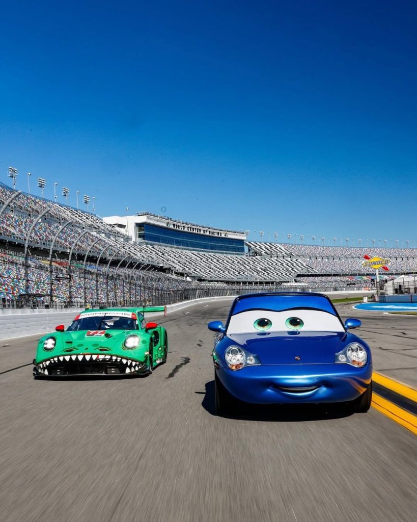 %E6%B1%BD%E8%BB%8A%E7%B8%BD%E5%8B%95%E5%93%A1%E5%8D%A1%E9%80%9A%E5%85%AC%E4%BB%94%E8%BB%8A00001 819x1024 1