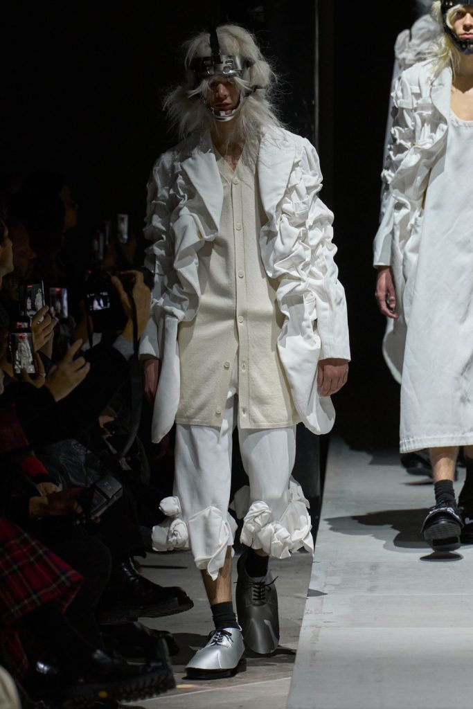 S 6340617 0 683x1024 1