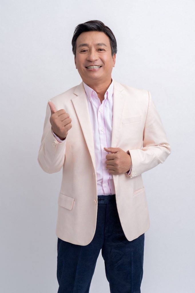 劍湖山耐斯歌廳秀4jpeg - 報新聞 Mega News %E5%8A%8D%E6%B9%96%E5%B1%B1%E8%80%90%E6%96%AF%E6%AD%8C%E5%BB%B3%E7%A7%804jpeg 1 682x1024 1