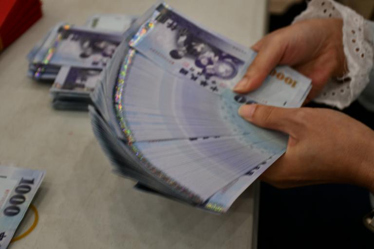 全國最大手筆!彰化市發放上億春節敬老禮金 31911名長者每人領6000元 6 20260129192127 c59a4baa