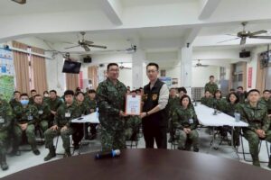 春節將近 防詐要緊 基警前進八堵營區宣導反詐騙 6 MEITU 20260130 123830515 300x200 1