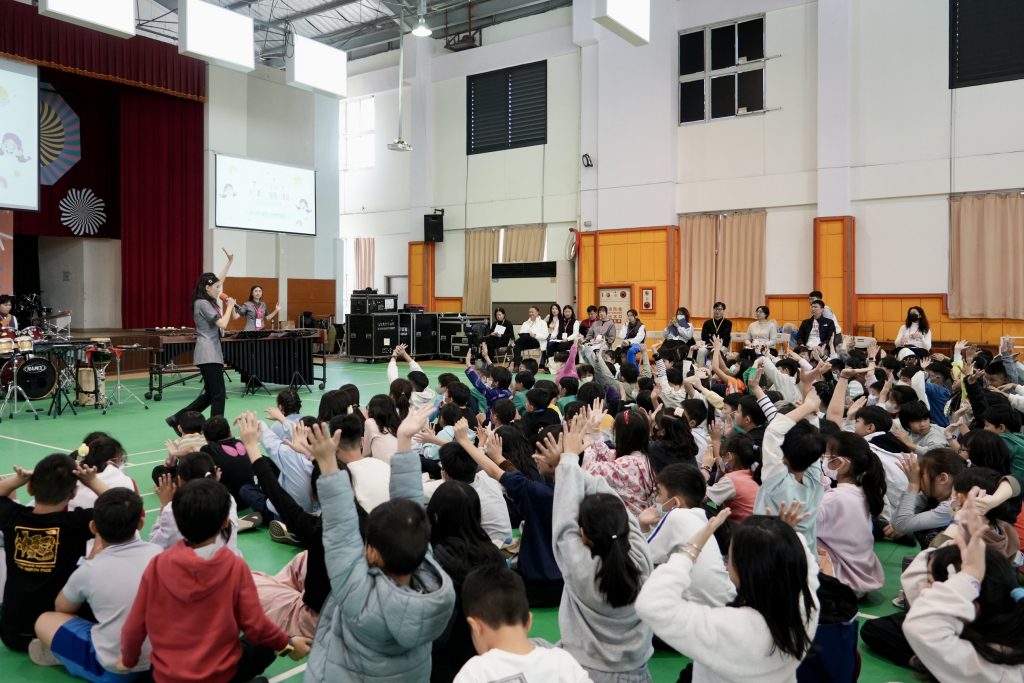 高雄新上國小學生熱烈參與擊樂探險隊文化體驗課程 - 報新聞 Mega News %E9%AB%98%E9%9B%84%E6%96%B0%E4%B8%8A%E5%9C%8B%E5%B0%8F%E5%AD%B8%E7%94%9F%E7%86%B1%E7%83%88%E5%8F%83%E8%88%87%E6%93%8A%E6%A8%82%E6%8E%A2%E9%9A%AA%E9%9A%8A%E6%96%87%E5%8C%96%E9%AB%94%E9%A9%97%E8%AA%B2%E7%A8%8B 1 1024x683 1