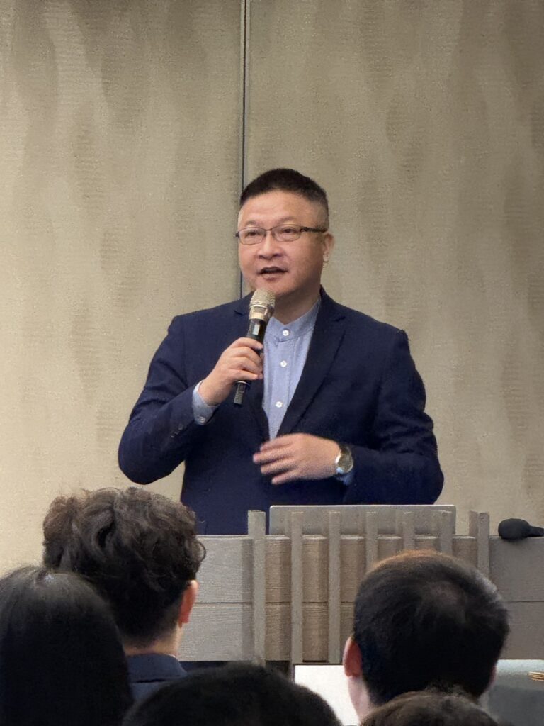 S 59760704 768x1024 1