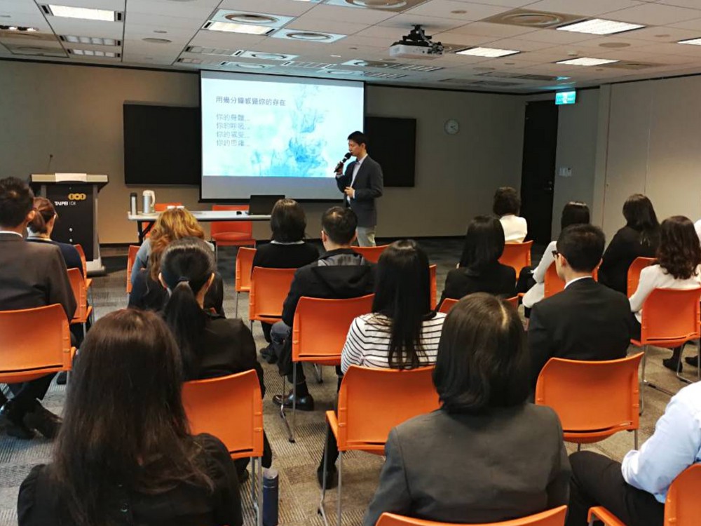 f4e108da c897 4f91 98fe 46a12eb49b44 177001848702449765905572896