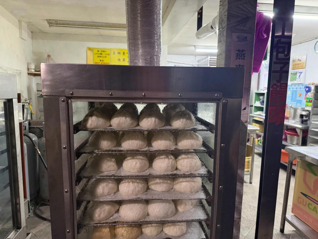 d92ee203 d714 459e b4c9 8d6f478b66ef 177002699955496836505239569