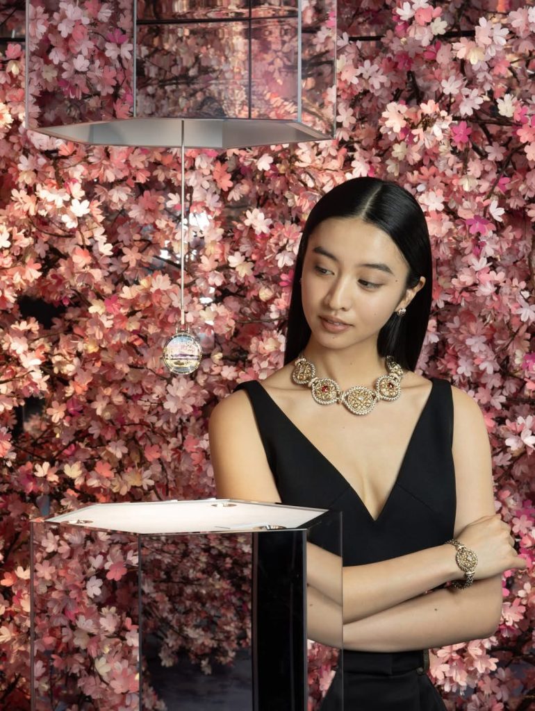 %E6%97%A5%E6%9C%AC%E6%99%82%E5%B0%9A%E7%A9%BF%E6%90%AD%E6%99%82%E5%B0%9A%E6%96%B0%E6%98%9F Koki00004 770x1024 1