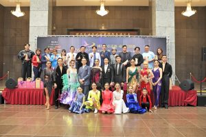 %E5%A4%A7%E5%90%88%E7%85%A7 Fotor 300x200 1