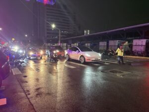 %E4%B8%89 5 300x225 1