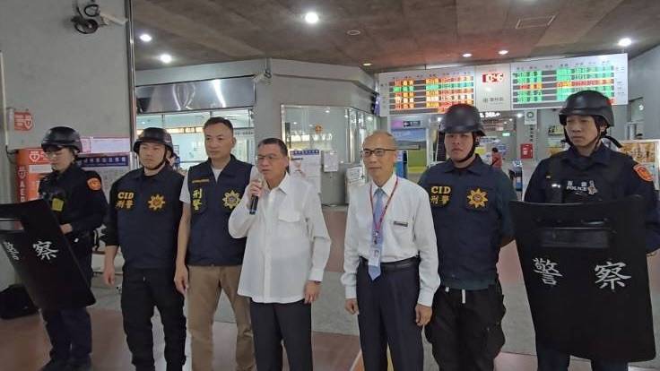 1833483_0 - 報新聞 Mega News 1833483 0