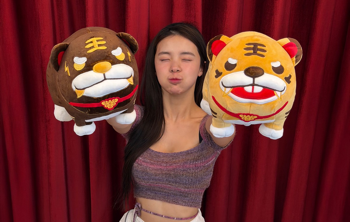 2ab04255 b505 4e25 babf adfb79f2da85