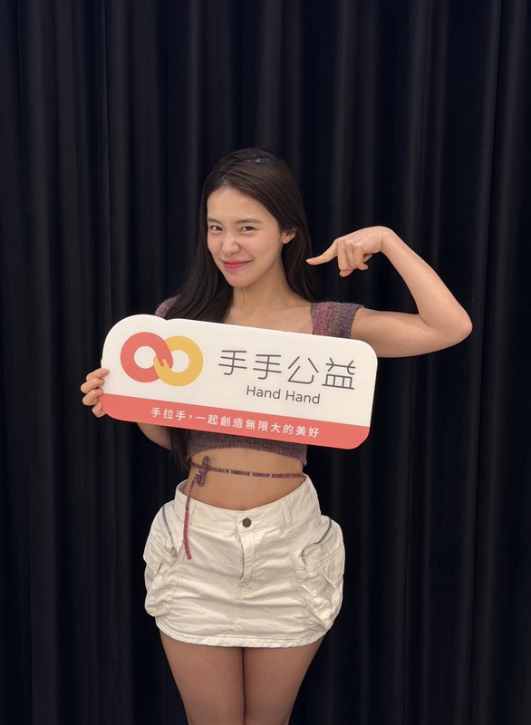 2ab04255 b505 4e25 babf adfb79f2da85 177035710499783377901318997