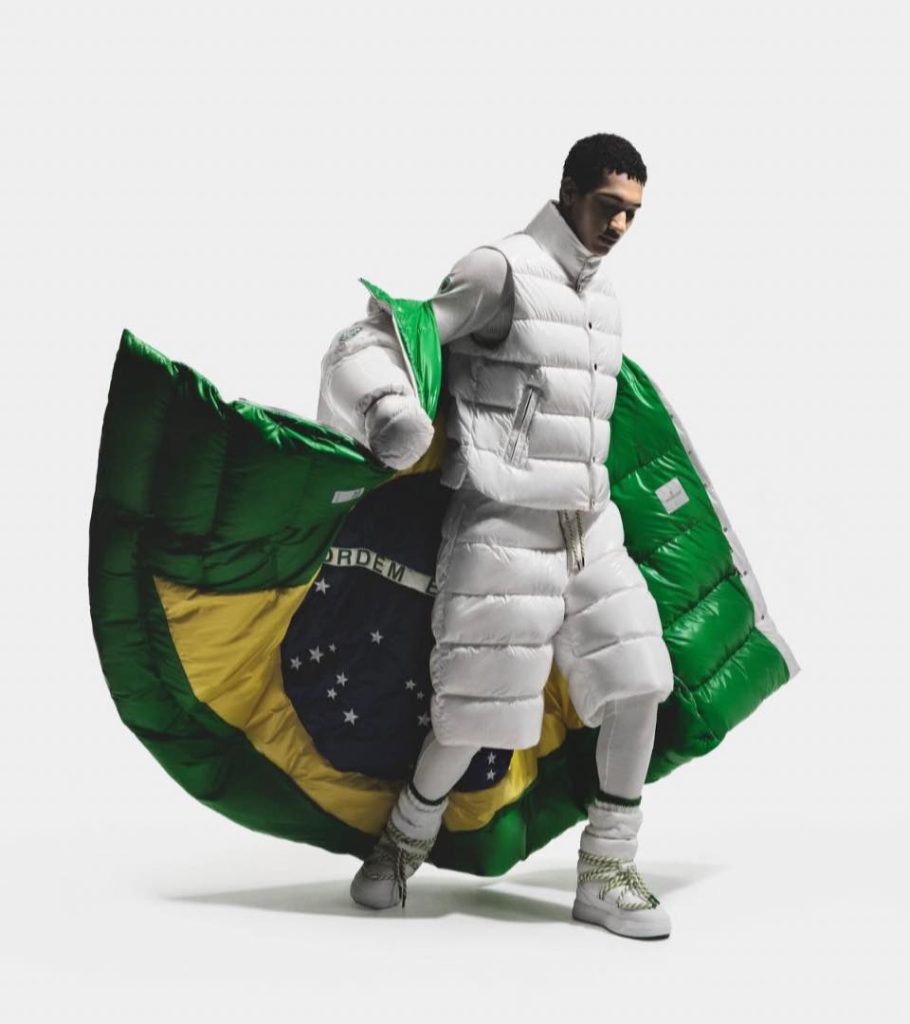 Moncler%E6%A3%AE%E5%B7%B4%E9%A2%A800005 910x1024 1