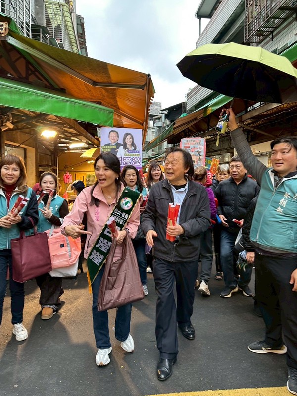 堅系「大師兄帶小師妹」震撼松信!王世堅唯一支持呂瀅瀅 師徒聯手拚關鍵一席 7 533b3633 d76f 47b6 8969 b6a3aa2d6caf