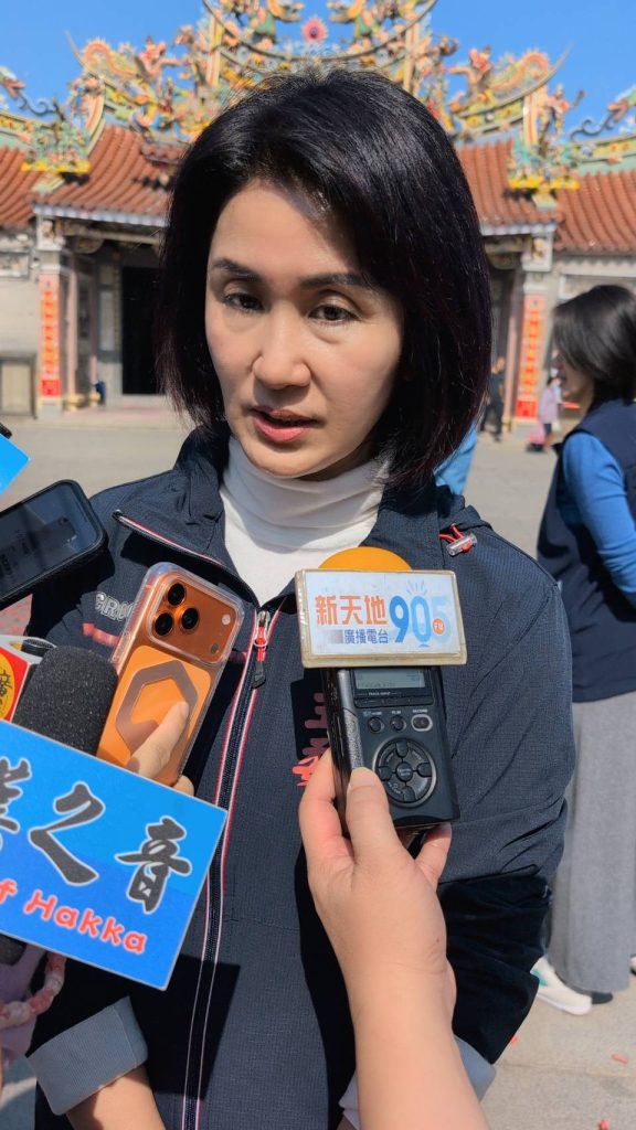 180794 - 報新聞 Mega News 180794 576x1024 1