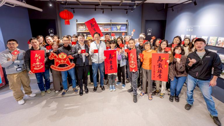 張市長率市府團隊辭歲 祝市民及同仁「馬載祿厚」福氣滿滿 6 20260213195127 d6564a48