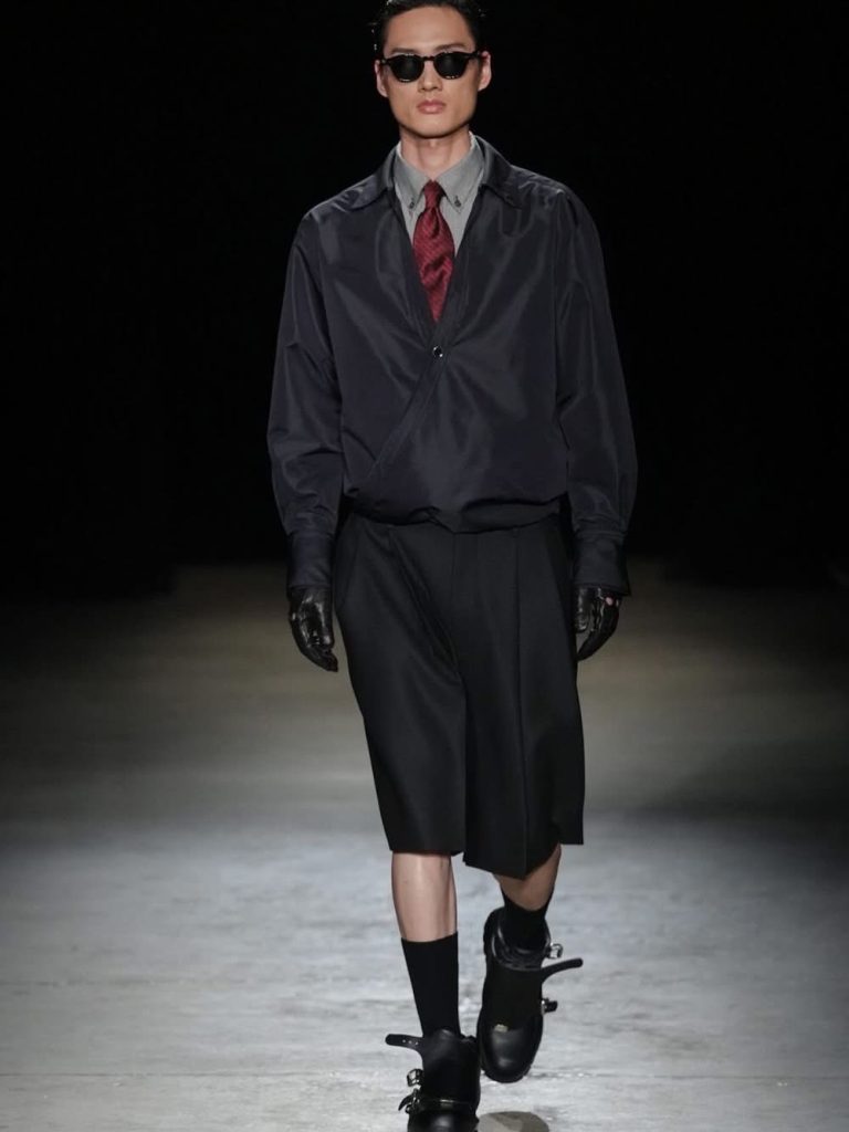 S 8380428 0 768x1024 1