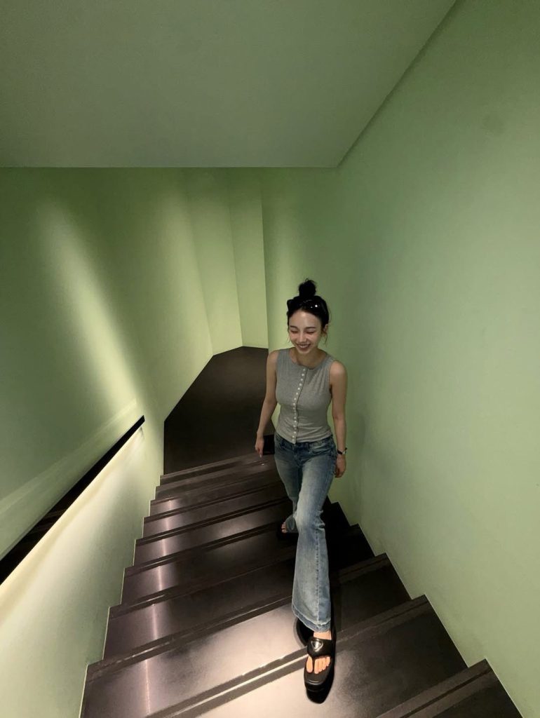 S 8503304 0 770x1024 1