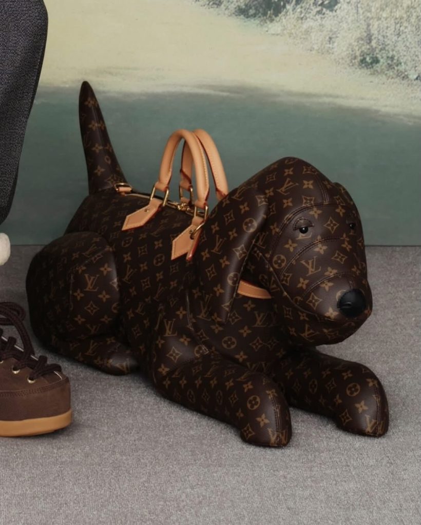 S 9019410 0 820x1024 1