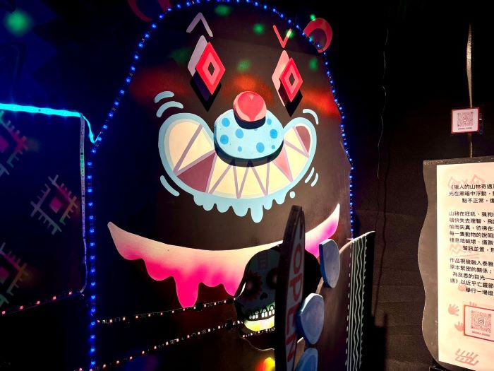 原民藝術注入自然省思 新北燈會女獵人走入城市森林 6 《圖說》《獵人的山林奇遇》黑熊竊笑,快樂得有點不正常,像是被城市文明迷幻。〈原民局提供〉