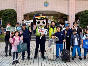 %E4%B8%89 57 300x225 1