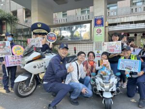 %E4%BA%8C 88 300x225 1