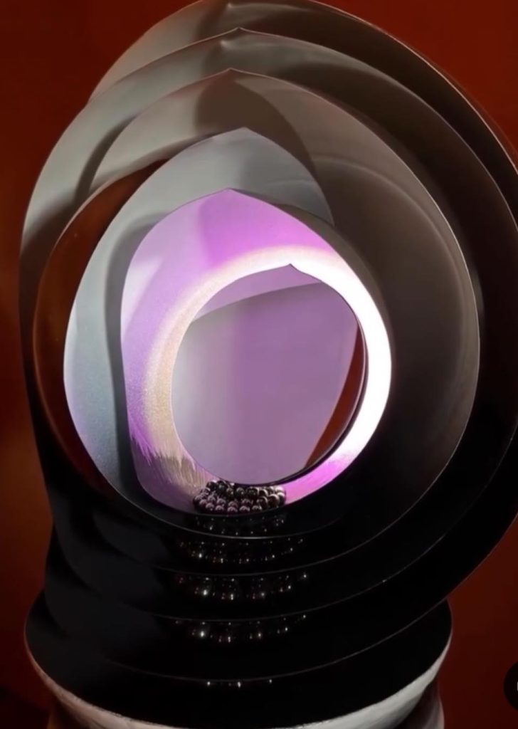 %E8%91%A3%E6%89%BF%E6%BF%82 %E5%85%AB%E5%8D%81%E5%85%AB%E5%90%89%E7%A5%A500004 728x1024 1