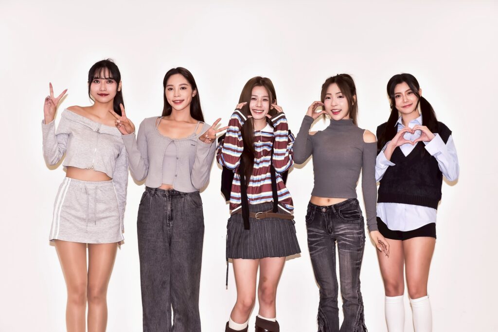 啦啦隊女孩滾元宵初體驗!各務礼美奈、謝予容(容容)、貝拉、十一、棠棠 8 S 238575979 1024x683 1