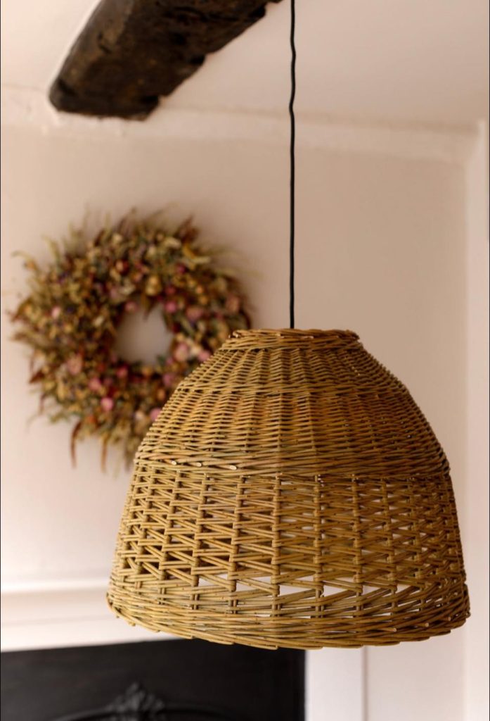 編織靜奢 10 Jenny Crisp %E8%88%87 Issy Wilkes00001 697x1024 1