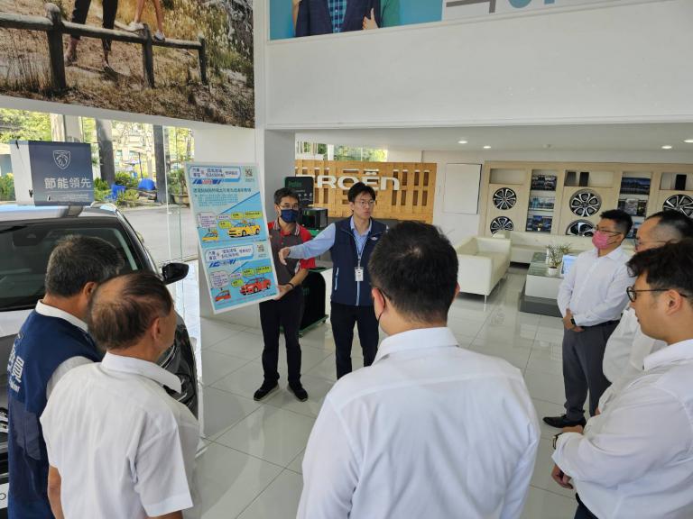 隔熱紙透光率新規2/28上路 新領牌車輛須符合標準確保行車視野更安全 6 20260227195716 5ba7f177