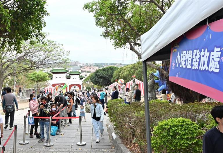 迎元宵、猜燈謎~ 「2026彰化月影燈季」陪你在新的一年馬力全開 6 20260227205340 4ef0e207