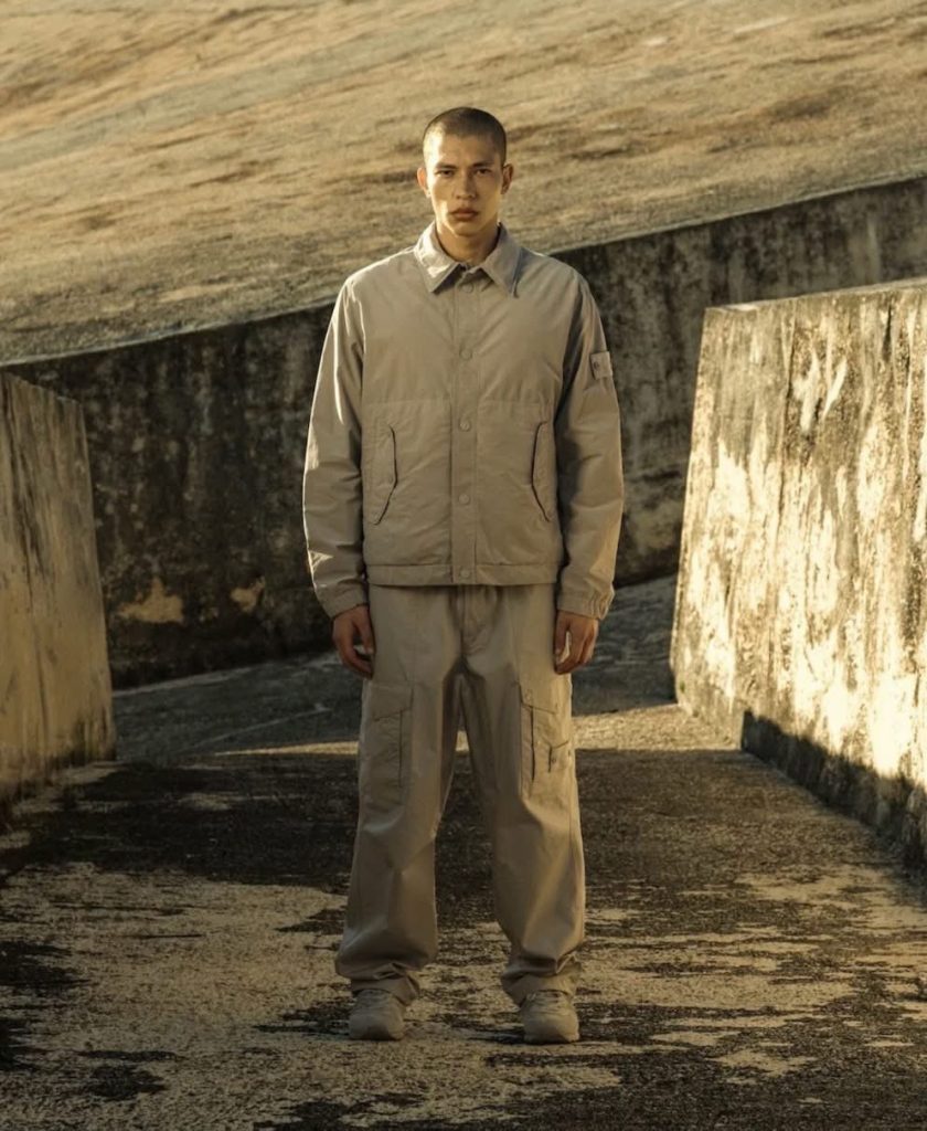 S 9625614 0 840x1024 1