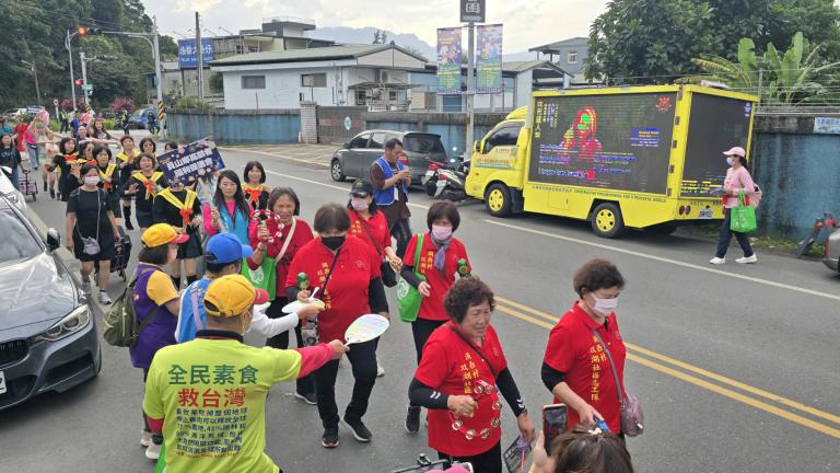清海無上師世界會走入員山燈會 發放純素文宣倡議愛地球行動 9 20260228012920 cbe9ce03