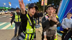 璀璨煙火映夜空 暖心警力守七堵嘉年華 10 MEITU 20260301 083022498 300x169 1