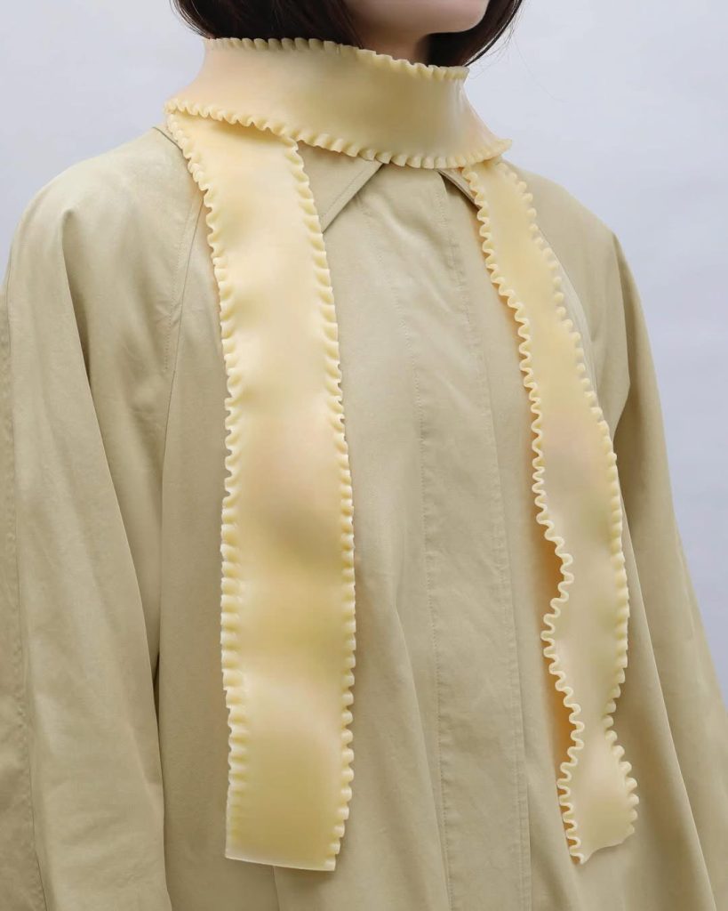 天氣涼涼地,戴上 Gab Bois 的「窄版圍巾」剛剛好! 7 S 9658379 0 819x1024 1