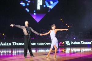 %E4%B8%96%E7%95%8C%E8%81%B7%E6%A5%AD%E5%85%AC%E9%96%8B%E7%B5%84%E6%8B%89%E4%B8%81 %E5%86%A0%E8%BB%8D Massimo Arcolin Laura Arcolinova %E7%BE%A9%E5%A4%A7%E5%88%A9 Fotor 300x200 1