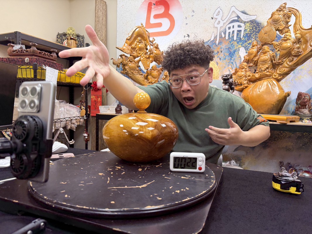 d93f0fc1 8e78 45aa 8382 602e8b343d34 177251458545596187207579735