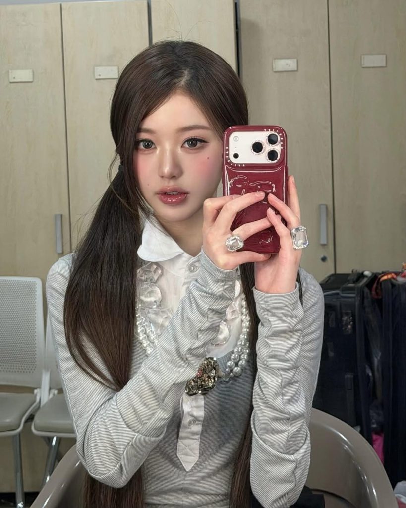 S 9797650 0 819x1024 1