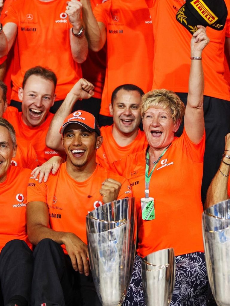 S 9797638 0 769x1024 1