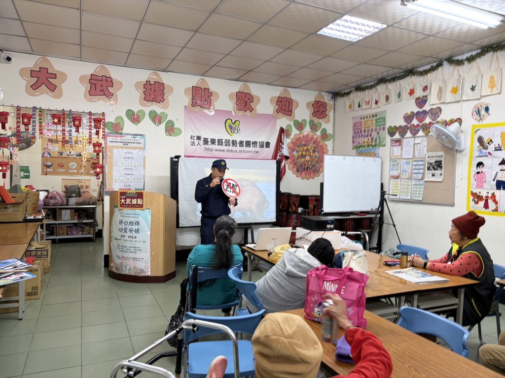 酒後不上路!大武警深入協會強化長者交通觀念 3 S 516341789 0 1024x768 1