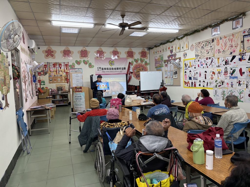 酒後不上路!大武警深入協會強化長者交通觀念 4 S 516341792 0 1024x768 1