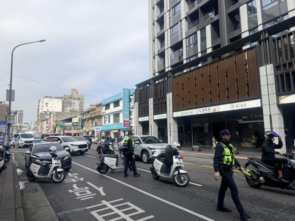 北市八德路公車撞行人釀死 駕駛未停車離去涉肇事逃逸 3 S 52609390 0 1024x768 1