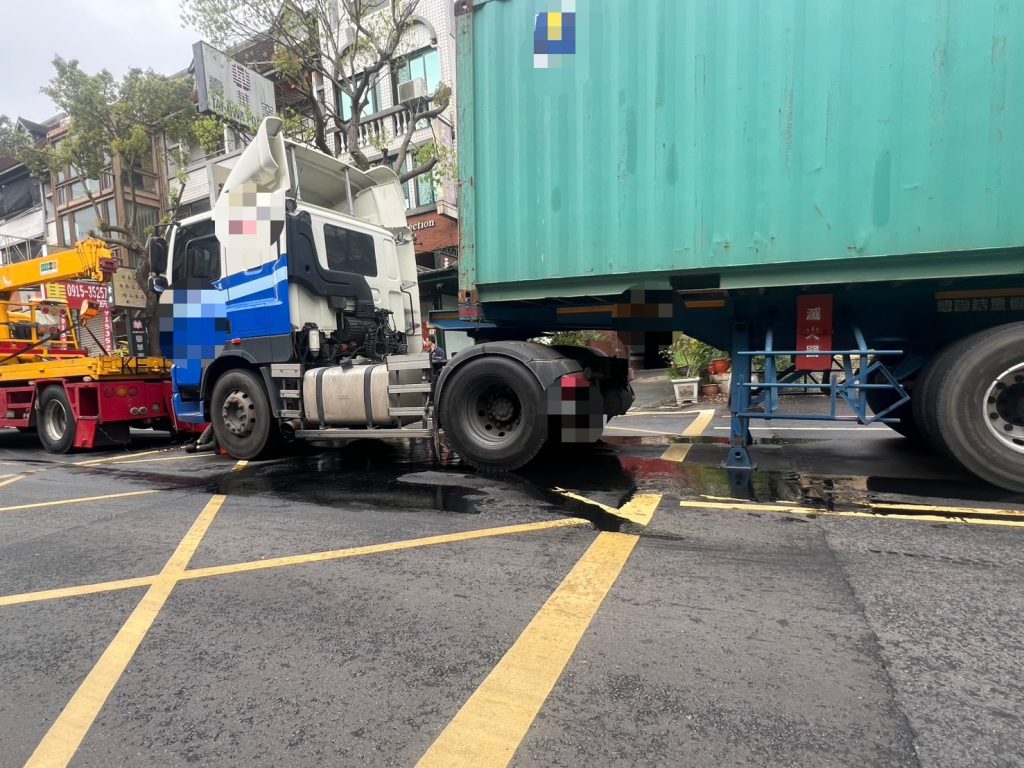 S 517128300 1024x768 1