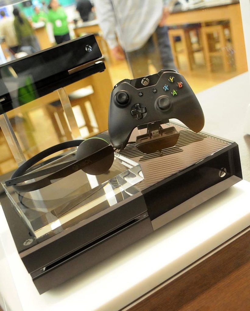 S 10043429 0 821x1024 1