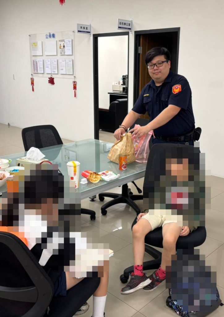 S 517693617 0 724x1024 1