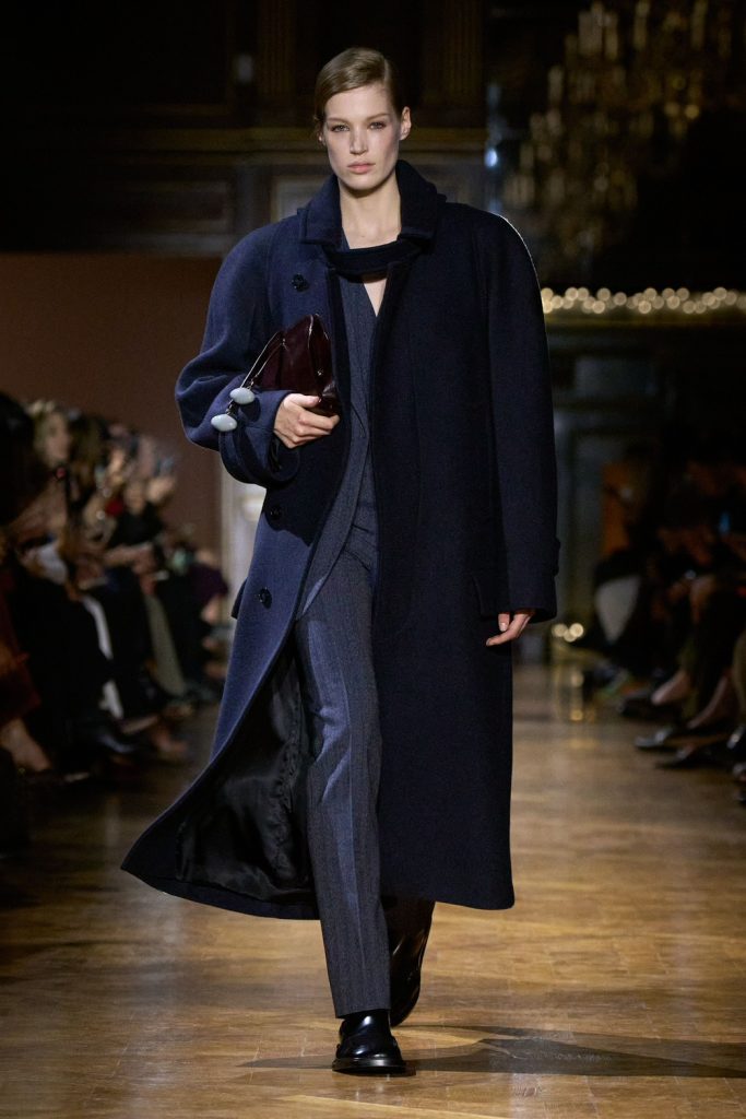 S 10100786 0 683x1024 1