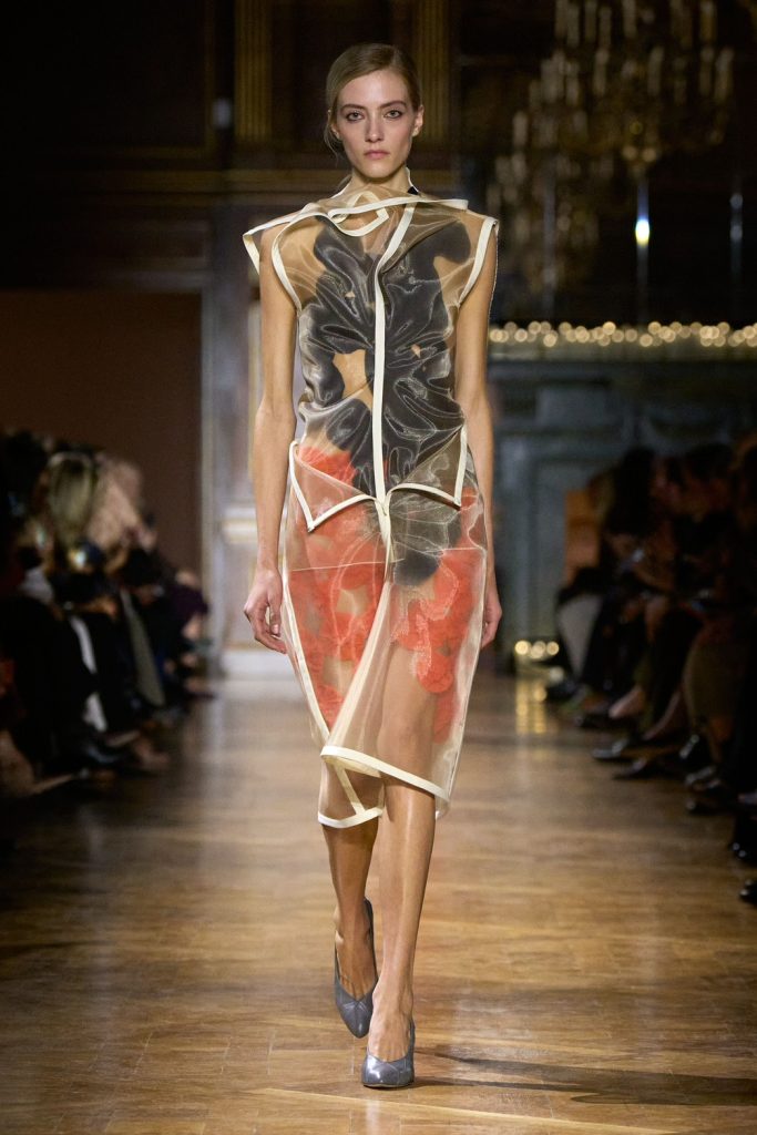 S 10100785 0 683x1024 1