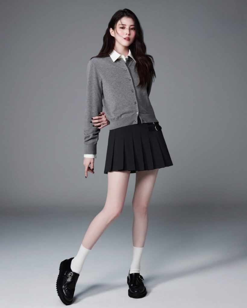 S 10092554 0 819x1024 1