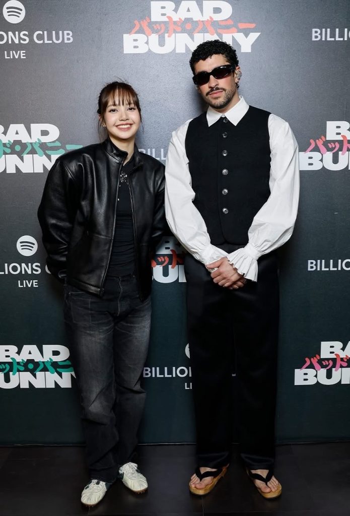 S 10182703 0 695x1024 1