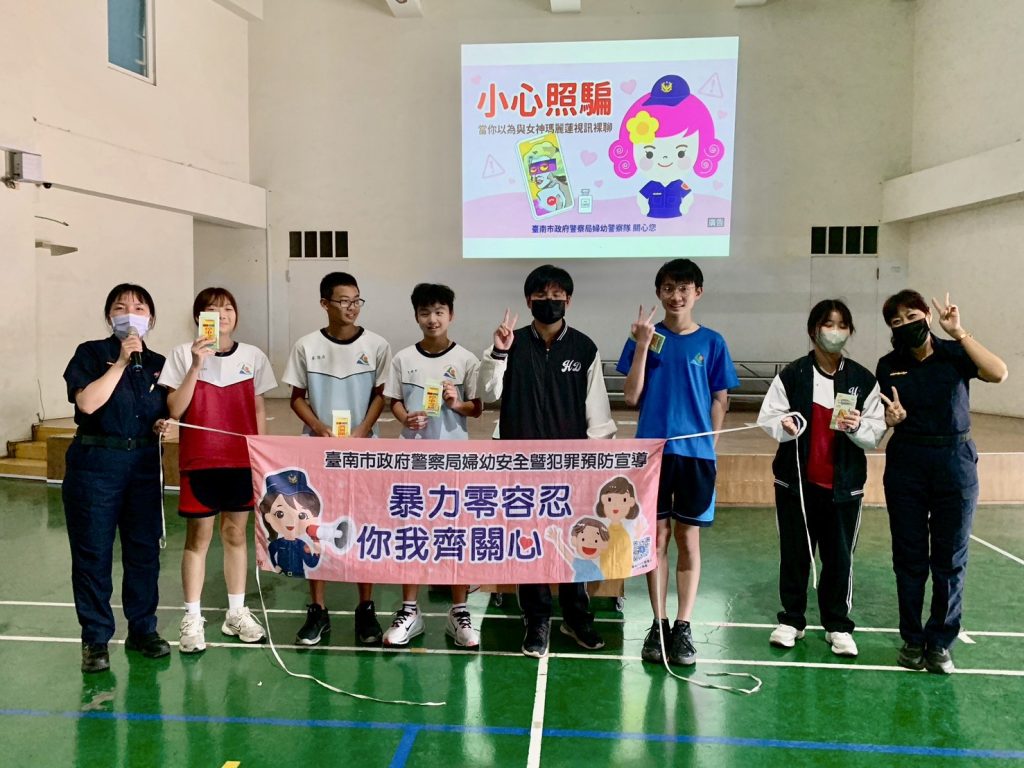 S 518995996 0 1024x768 1